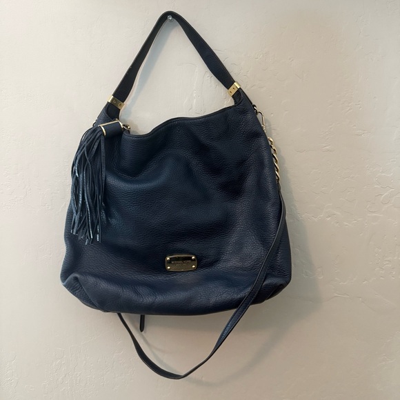 Elegant Navy Blue Leather Hobo Bag - Picture 1 of 7